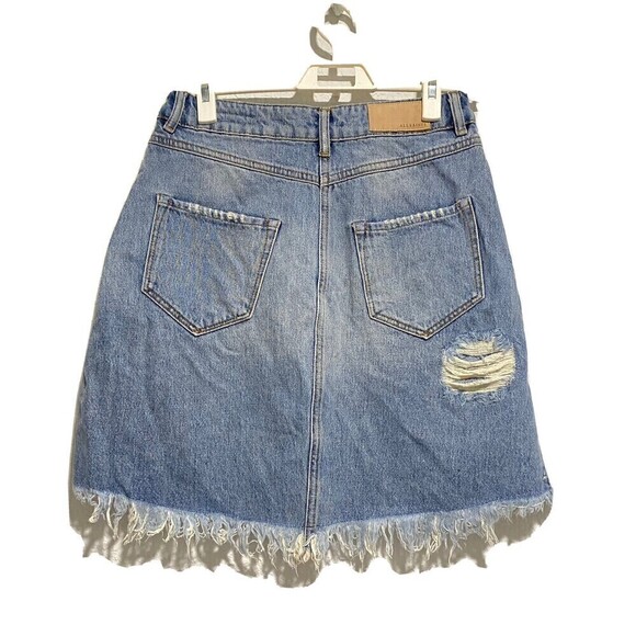 All Saints Denim Skirt Womens Size US 6 Blue Distressed Hem Side Pockets - Picture 2 of 9